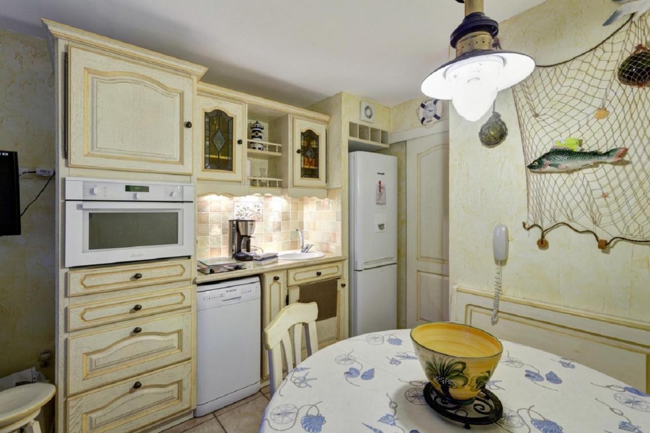 הייר Residence La Pinede - Maeva Home מראה חיצוני תמונה
